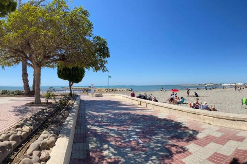 Apartamento Playa Levante Santa Pola Bagian luar foto
